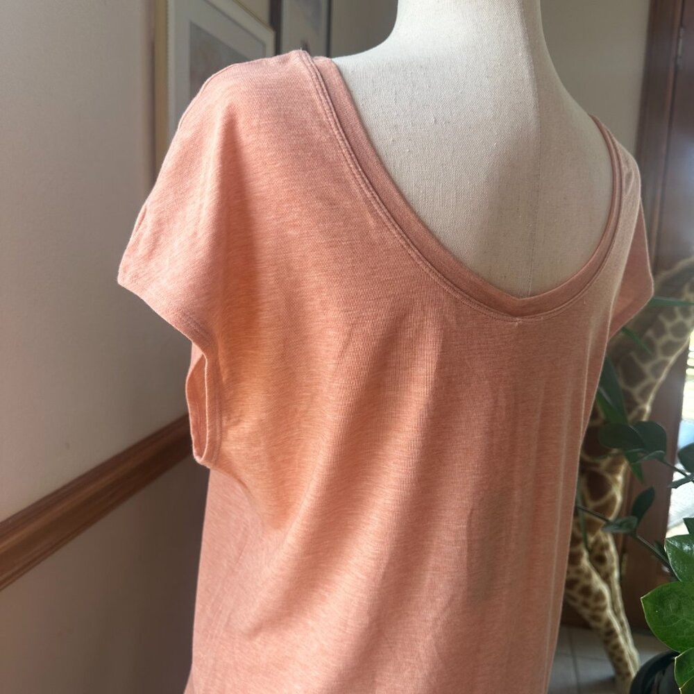 Patagonia Glorya Twist Top, Large, Reversible Front to Back, NWT - Picture 5 of 12